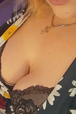 Проститутка Марьяна