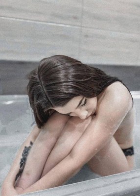 Проститутка Моника