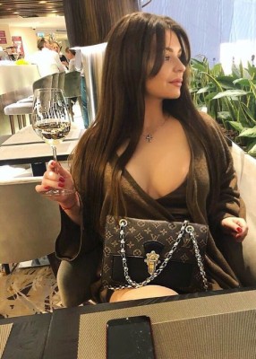 Проститутка Соня